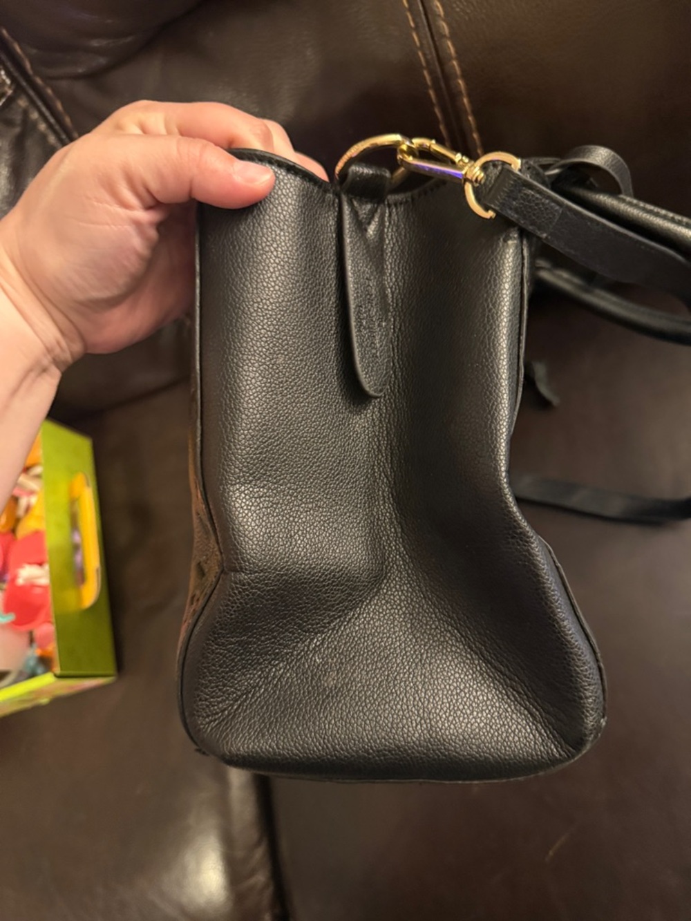 Louis Vuitton Textured Black Leather Bag - Picture 8 of 8